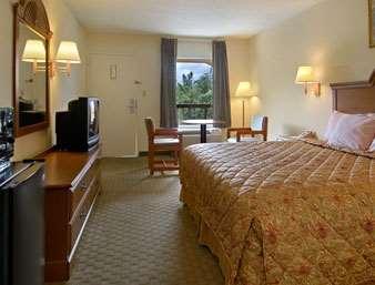 Days Inn By Wyndham Moss Point Pascagoula Phòng bức ảnh